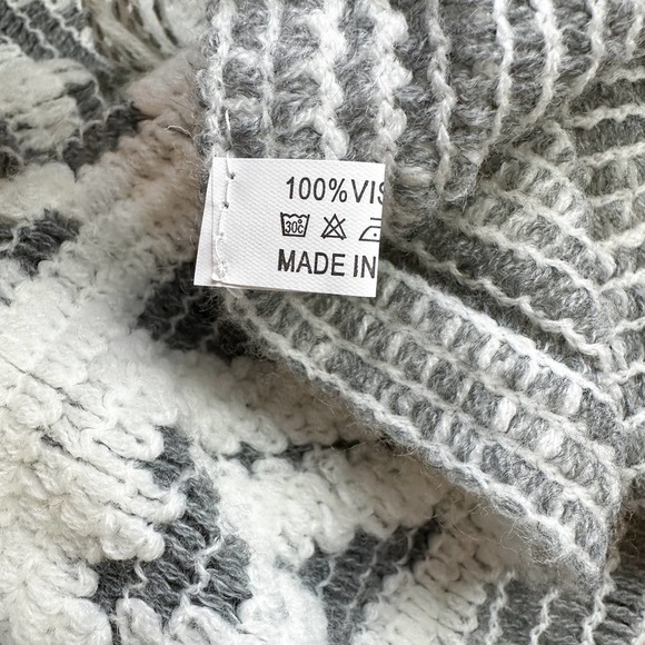 Boho Chunky Knit Draped Fringe Trim Sweater Vest Size M - Picture 11 of 11